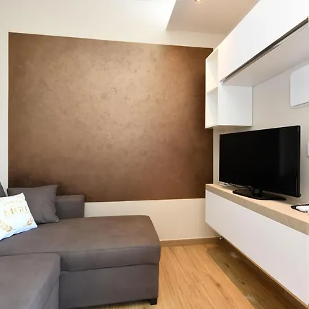 Garden View Apartament