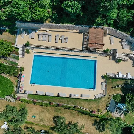 Garden View דירה מאלצ'סינה